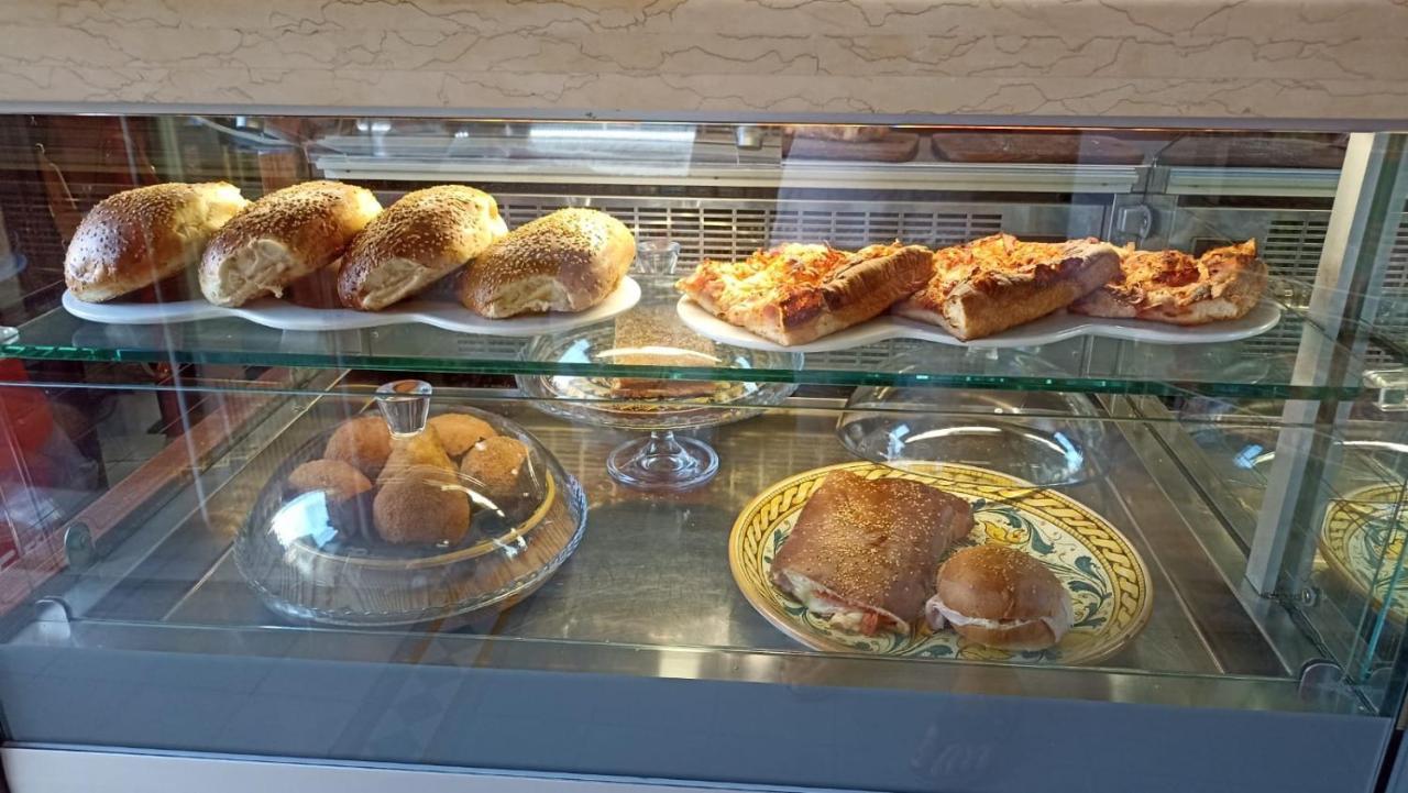 Bed and Breakfast Le Vie Del Centro Sciacca Esterno foto